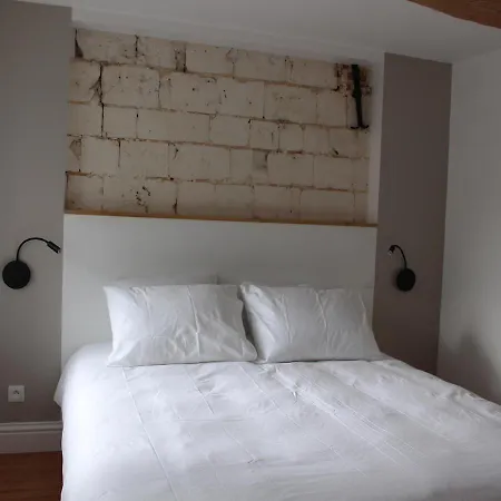 Hébergement de vacances Maison De Charme En Plein Centre